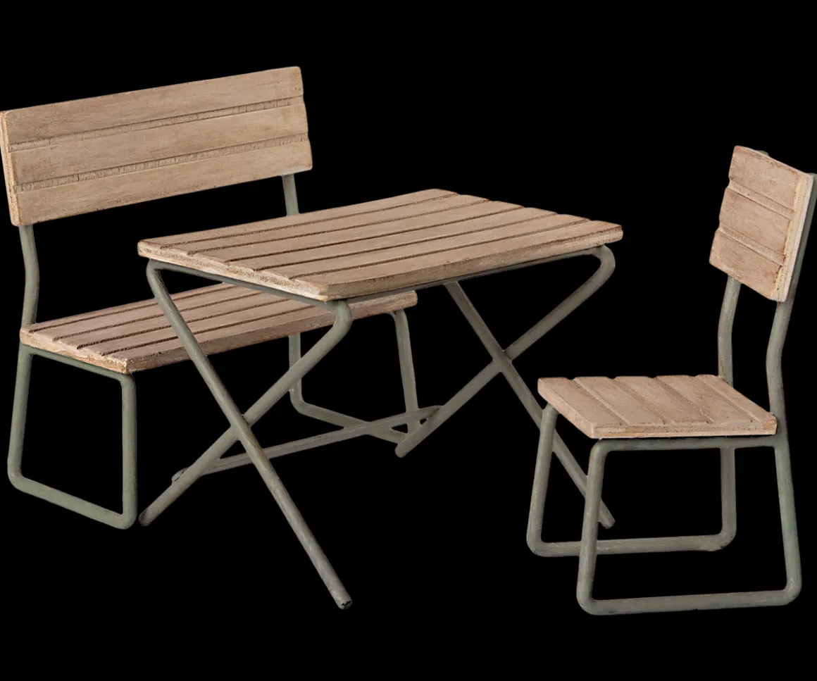 Maileg Miniature havesæt - Bord med stol og bænk Best